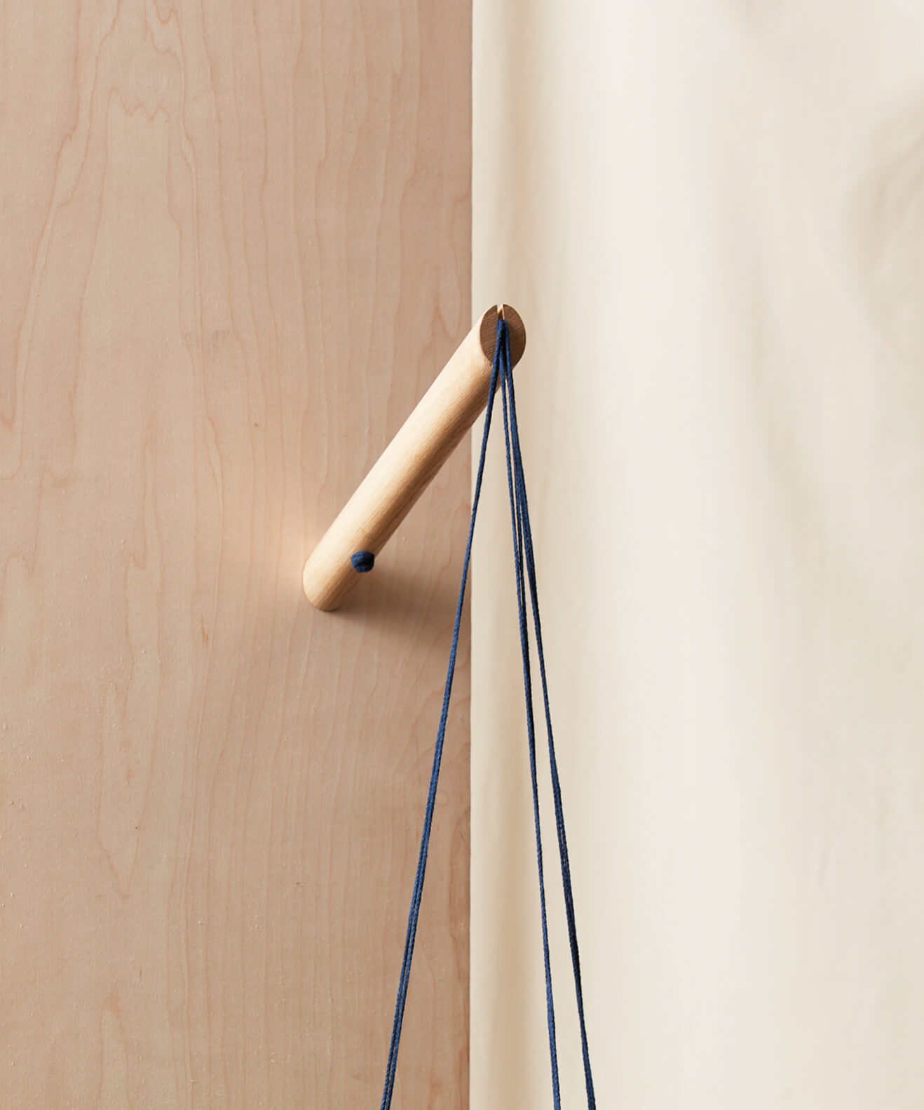 bloomscape_loop-hanger_detail